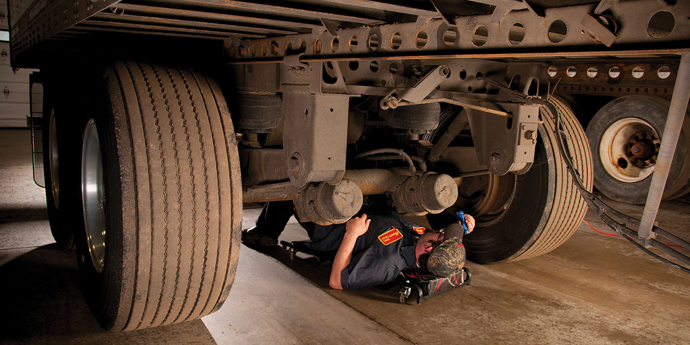 Truck-trailer-air-suspension-ride-height-inspection-SAF-holland