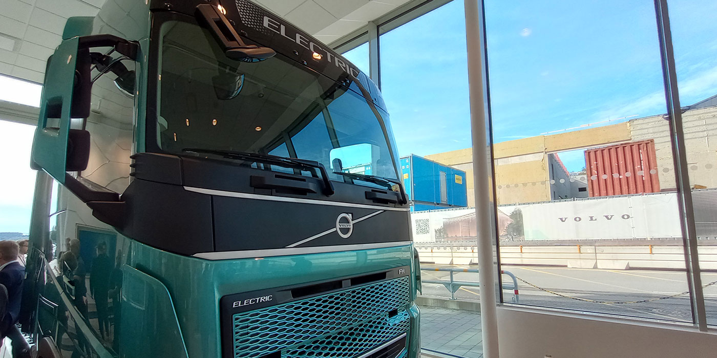 Volvo-Trucks-Zero-Emissions-Global-Featured-1400